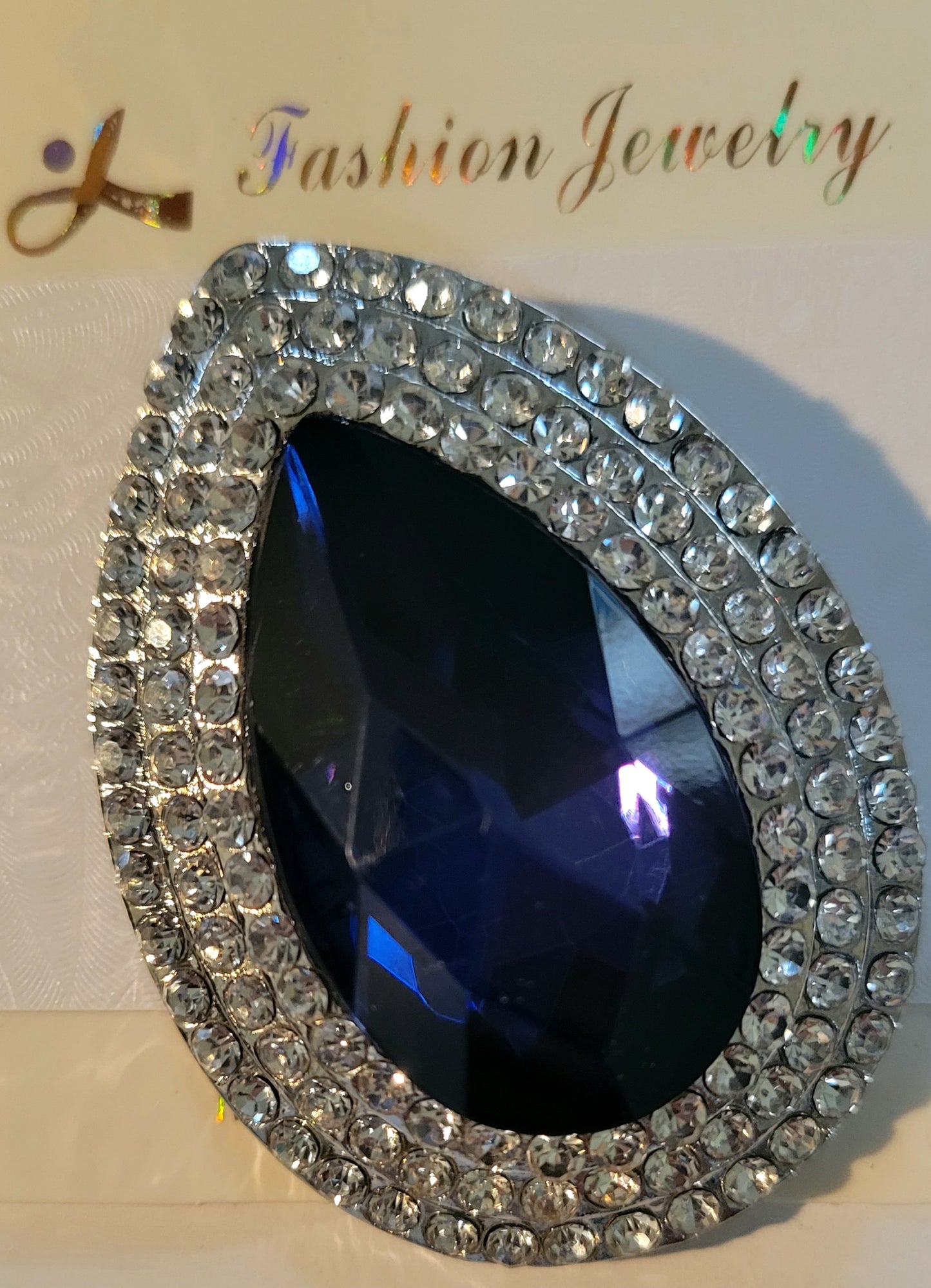 Fashion clothing Pin Blu New Arrivals