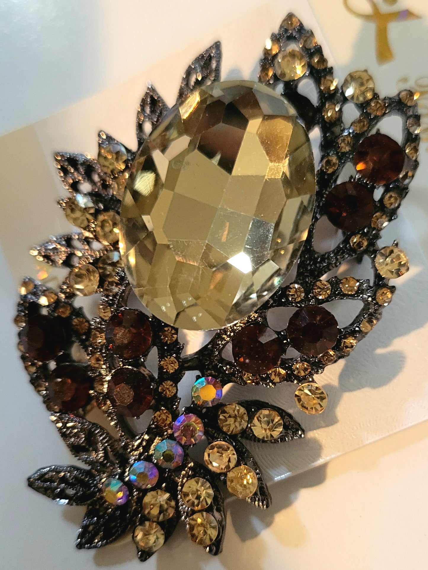 Fashion clothing pin brown New Arrivals