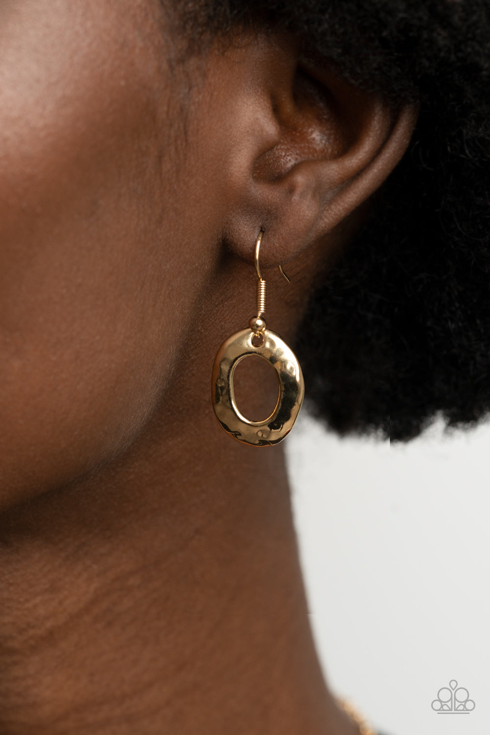 Gallery Artisan Gold - Necklaces