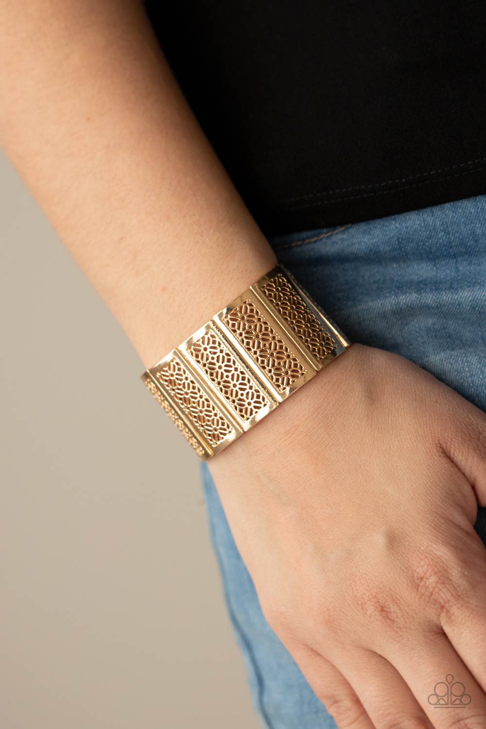 Thai Terrariums Gold - Bracelets