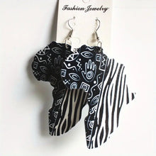 Load image into Gallery viewer, Africa-Black and white design earrings-New Arrivals
