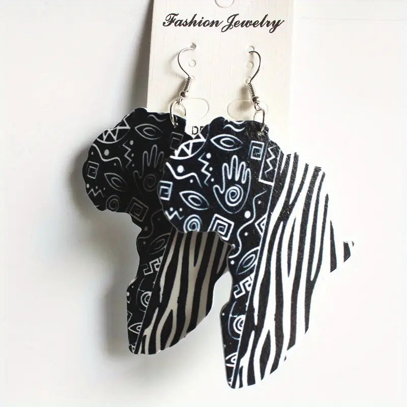 Africa-Black and white design earrings-New Arrivals