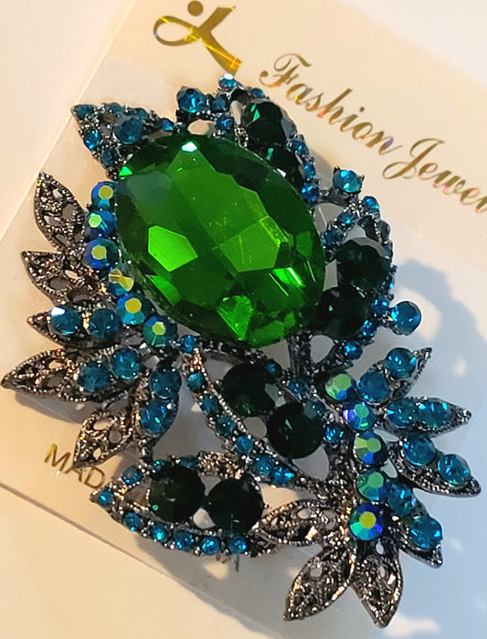 Fashion clothing Pin Green New Arrivals