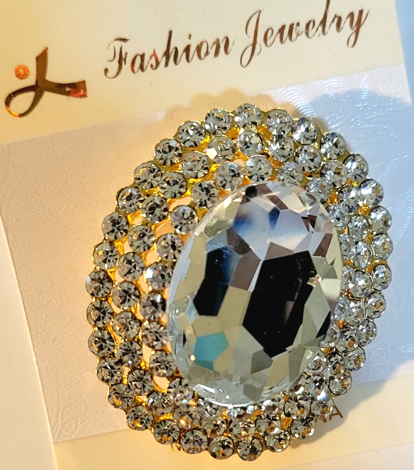 Fashion Clothing Pin Gold New Arrivals