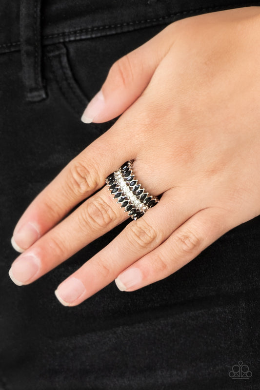 Treasury Fund Black- Rings