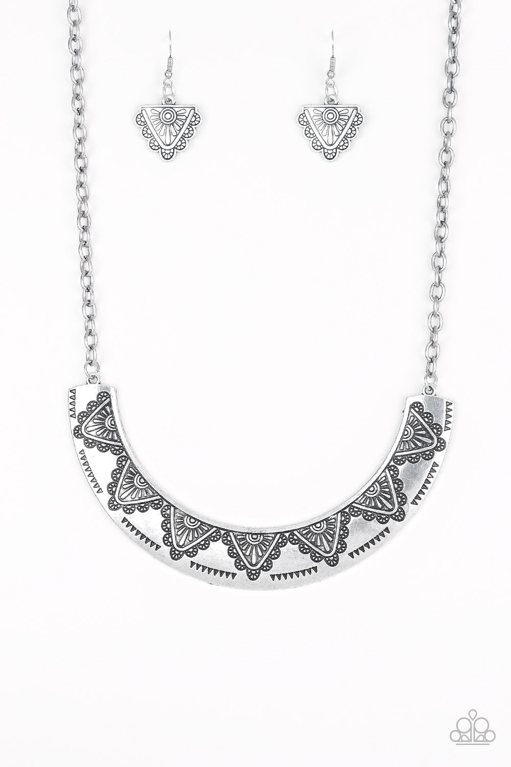 Persian Pharaoh Silver - Necklaces
