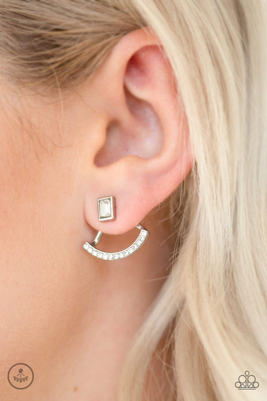 Delicate Arches White - Earrings