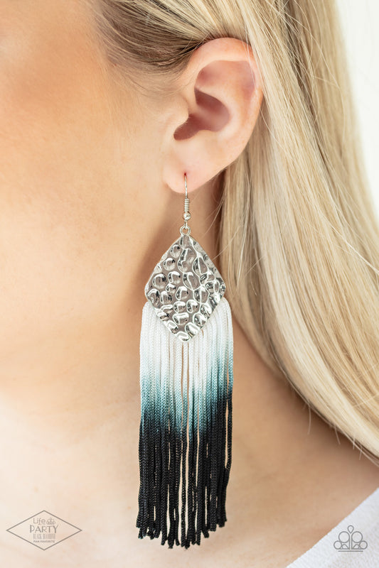 Dip In Black - Earrings