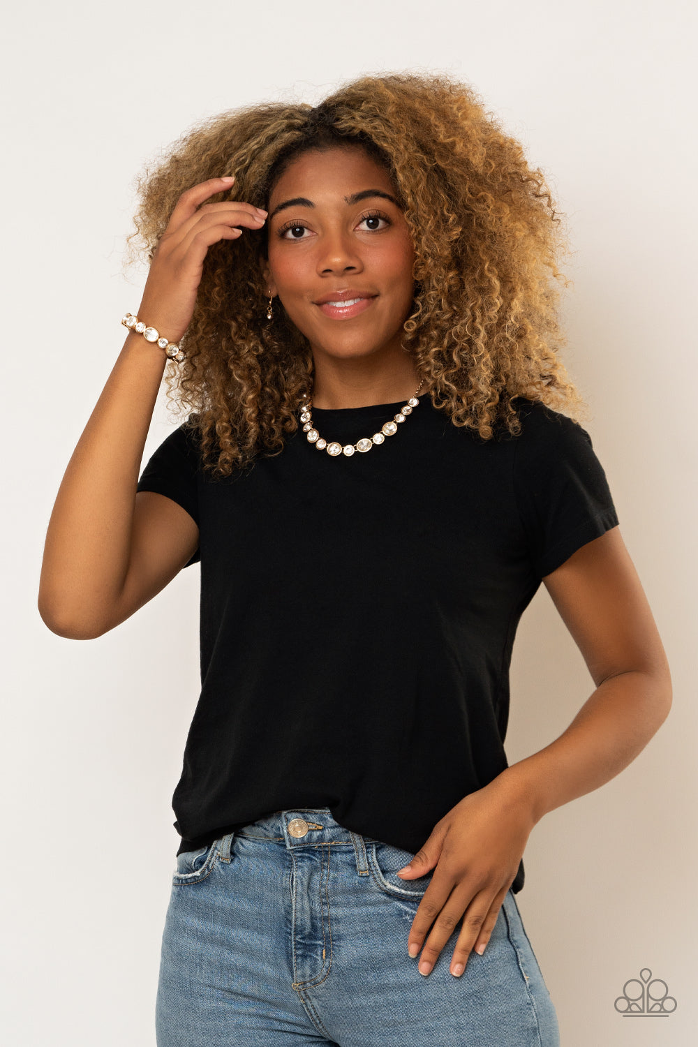 Girls Gotta Glow Gold - Necklaces