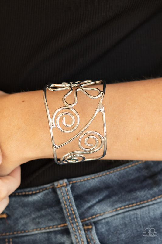 Groovy Sensations Silver - Bracelets