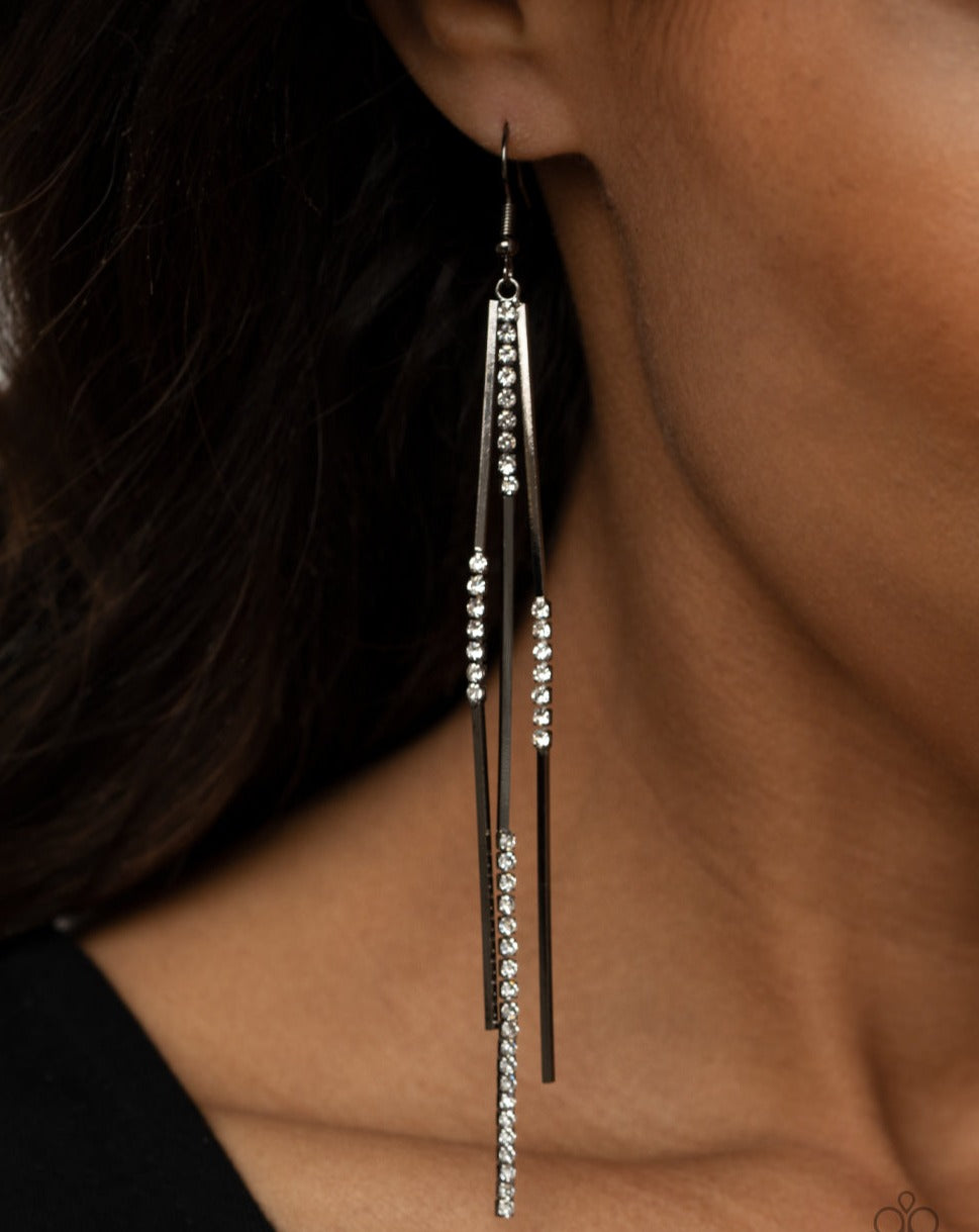 Dainty Dynamism Black - Earrings
