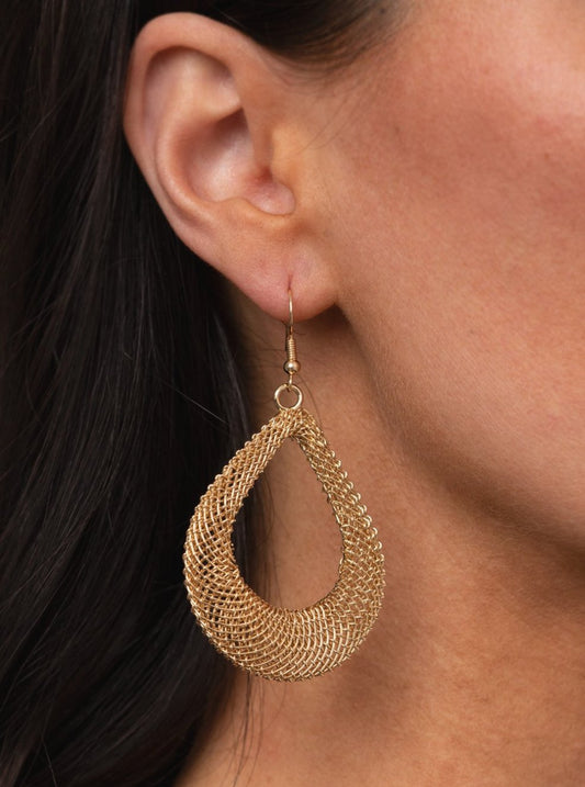 A Hot MESH Gold -Earrings