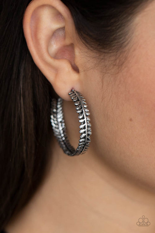 Laurel Gardens Silver - Earrings