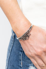 Load image into Gallery viewer, Mandala Mindfulness Silver - Bracelets

