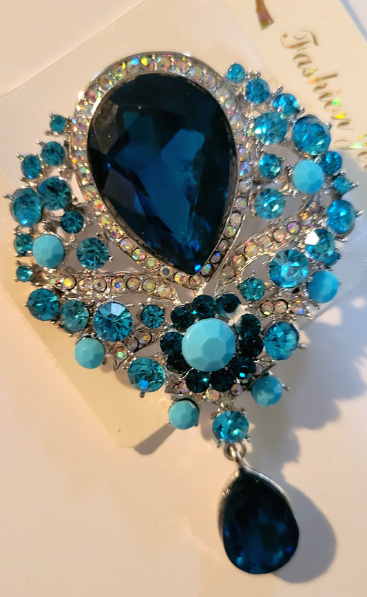 Fashion clothing pin aqua/blue New Arrivals